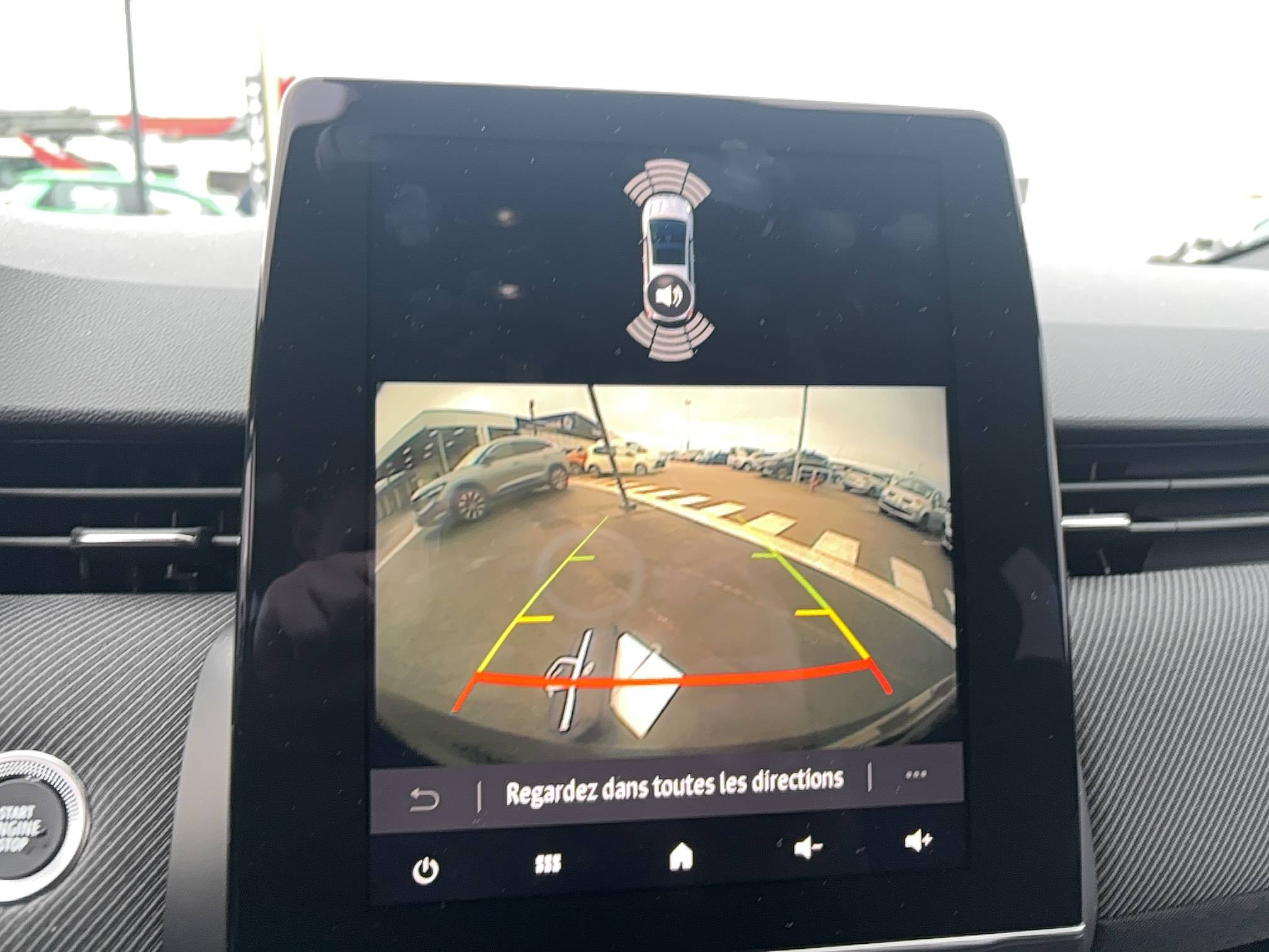 Vente en ligne Renault Clio 5 Clio E-Tech full hybrid 145 ch GSR2 au prix de 19 590 €