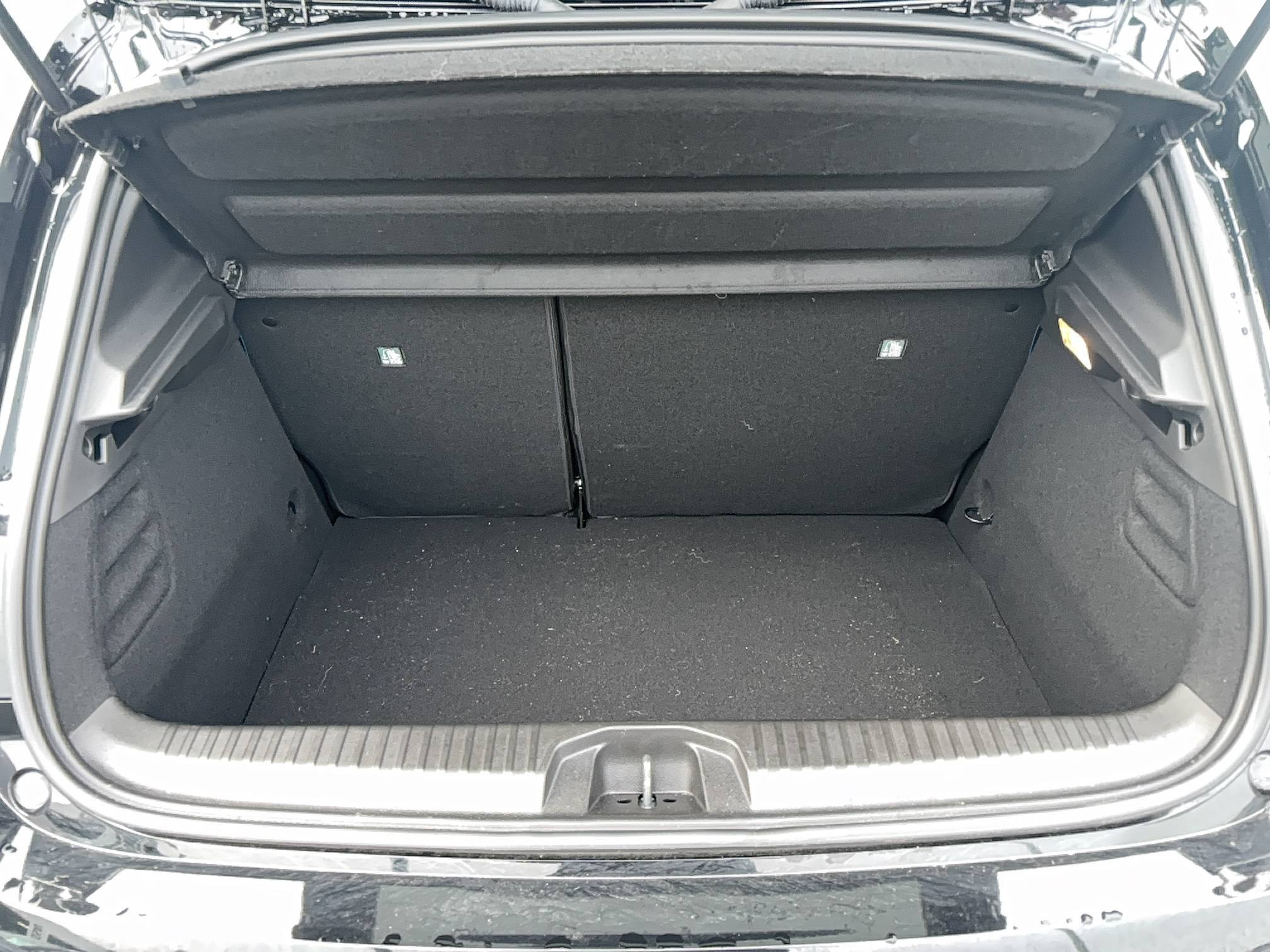 Vente en ligne Renault Clio 5 Clio E-Tech full hybrid 145 ch GSR2 au prix de 19 590 €