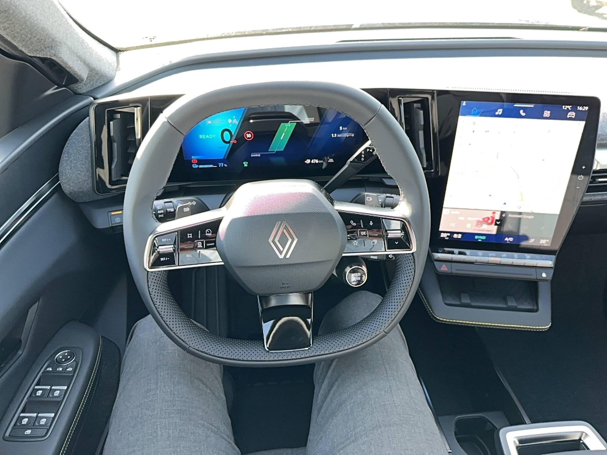 Vente en ligne Renault Scenic E-Tech  220 ch grande autonomie au prix de 44 900 €