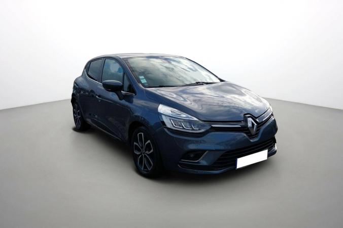 Vente en ligne Renault Clio 4 Clio dCi 90 E6C au prix de 12 490 €