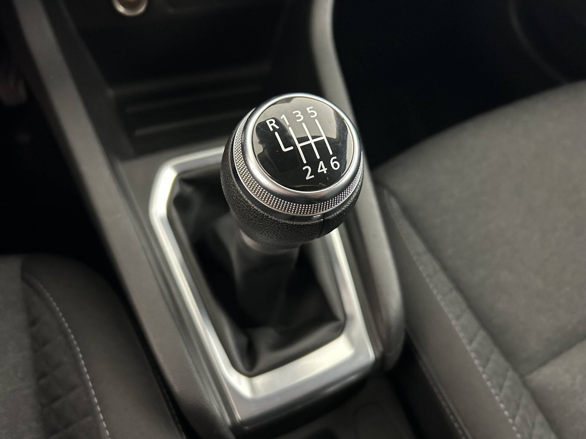 Vente en ligne Renault Clio 5 CLIO SOCIETE BLUE DCI 85 au prix de 12 290 €