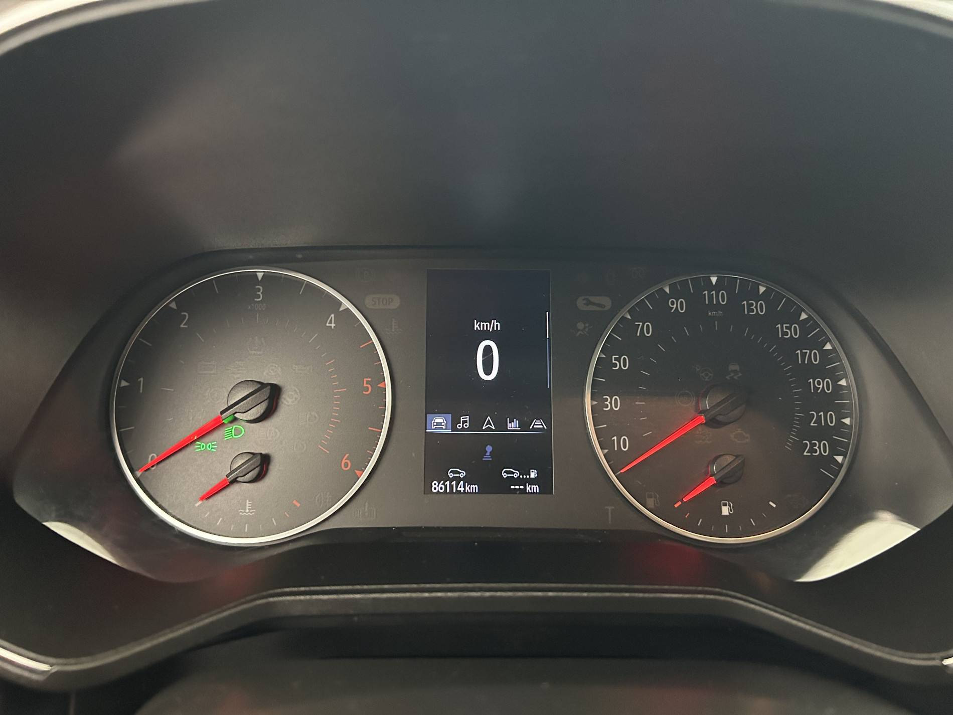 Vente en ligne Renault Clio 5 CLIO SOCIETE BLUE DCI 85 au prix de 12 290 €