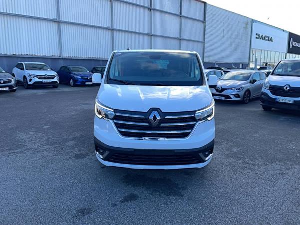 Vente en ligne Renault Trafic  L2 dCi 145 Energy S&S au prix de 35 990 €