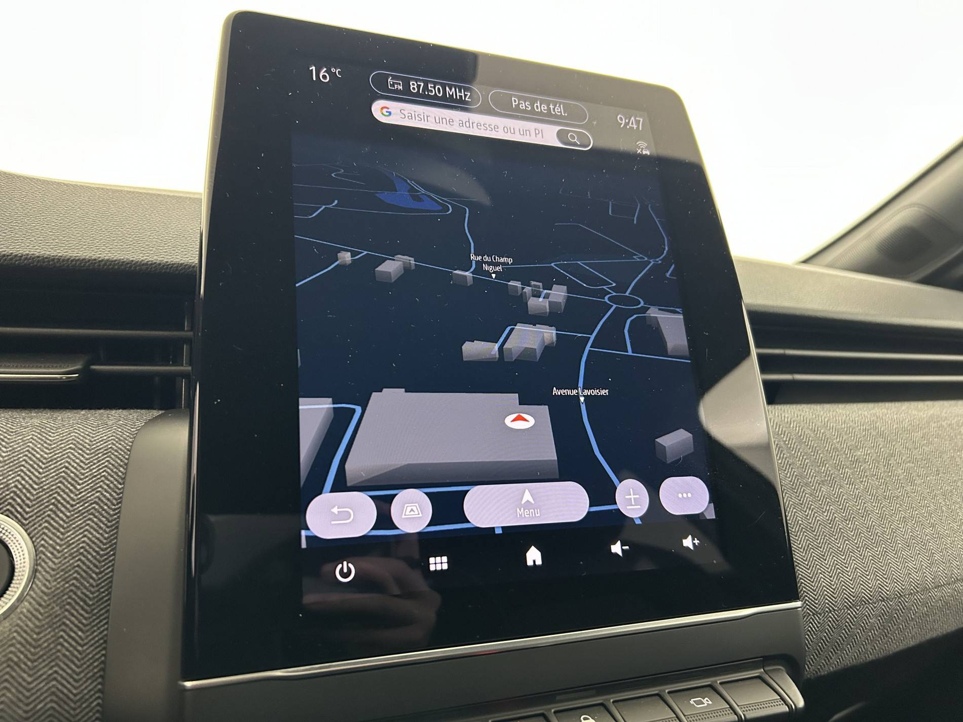 Vente en ligne Renault Clio 5 Clio E-Tech full hybrid 145 au prix de 19 690 €