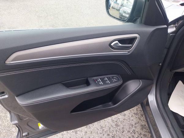 Vente en ligne Renault Arkana  E-Tech 145 au prix de 19 990 €