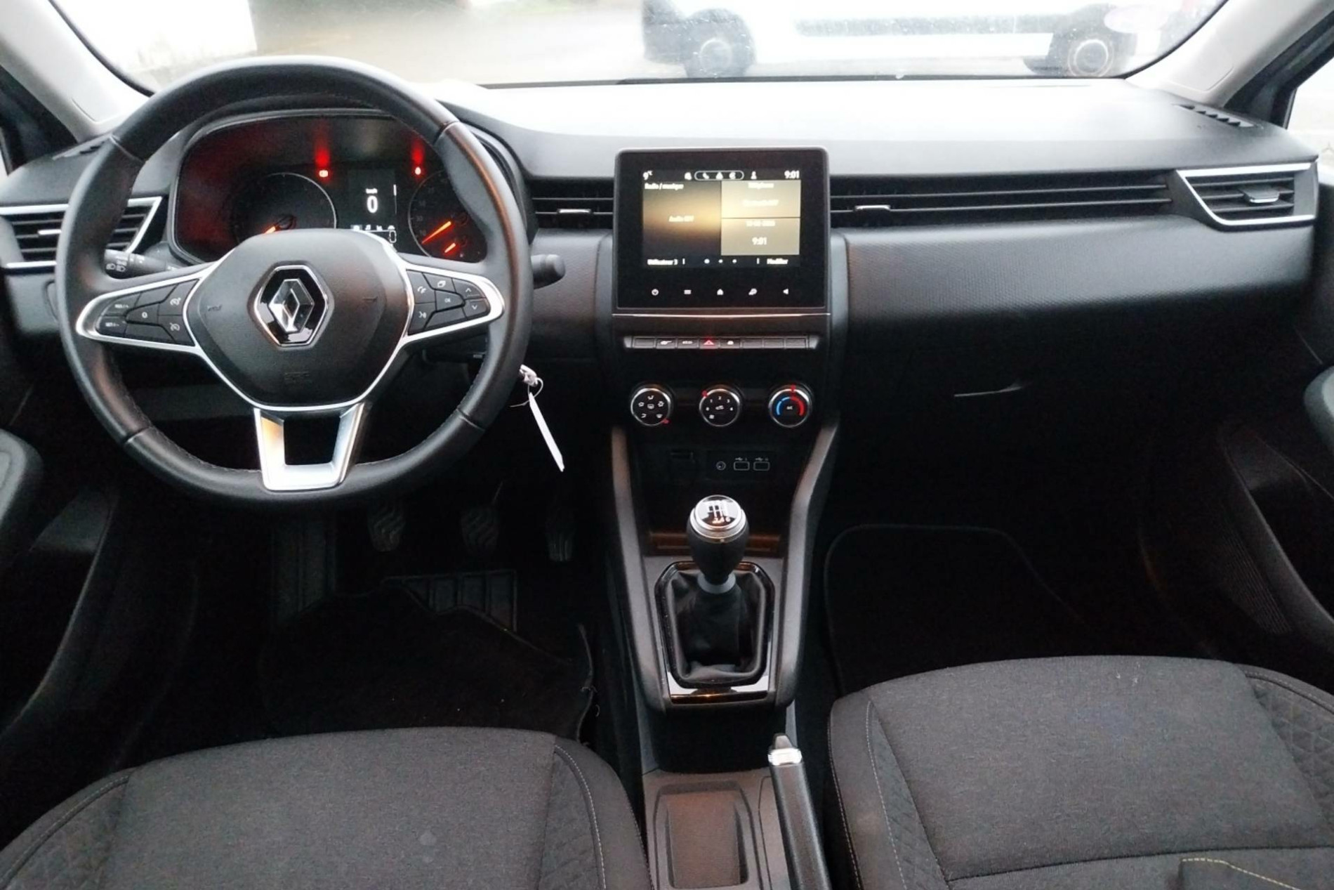 Vente en ligne Renault Clio 5 Clio TCe 90 au prix de 14 490 €