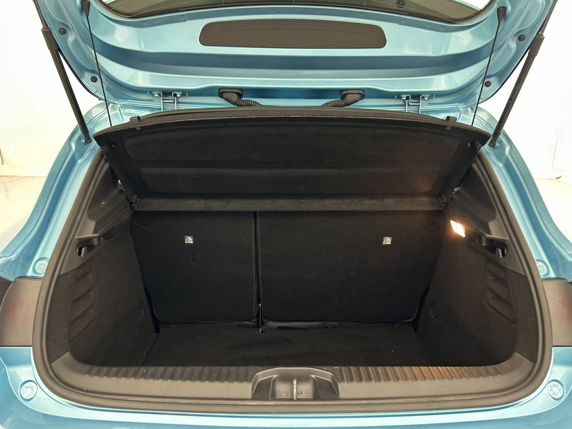 Vente en ligne Renault Clio 5 Clio TCe 90 - 21N au prix de 14 990 €