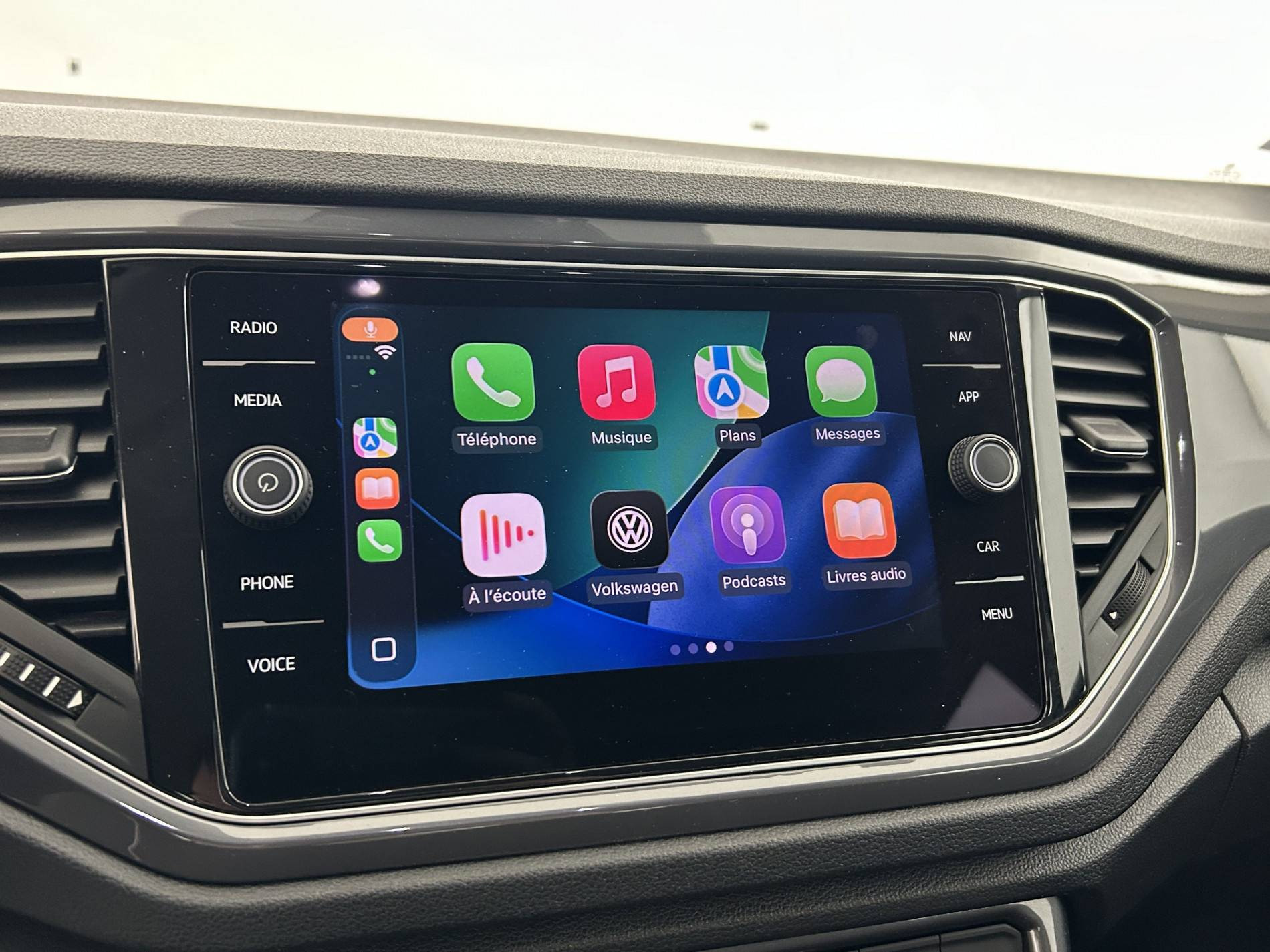 Vente en ligne Volkswagen T-Roc  1.0 TSI 115 Start/Stop BVM6 au prix de 18 590 €