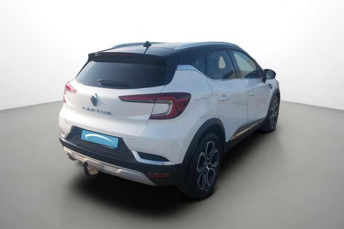 Vente en ligne Renault Captur  TCe 140 - 21 au prix de 16 490 €