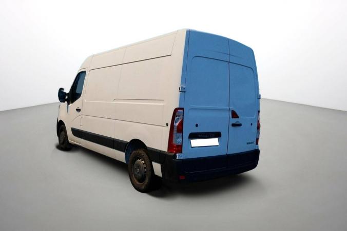 Vente en ligne Renault Master 3 Fourgon MASTER FGN TRAC F3500 L2H2 ENERGY DCI 150 au prix de 22 990 €