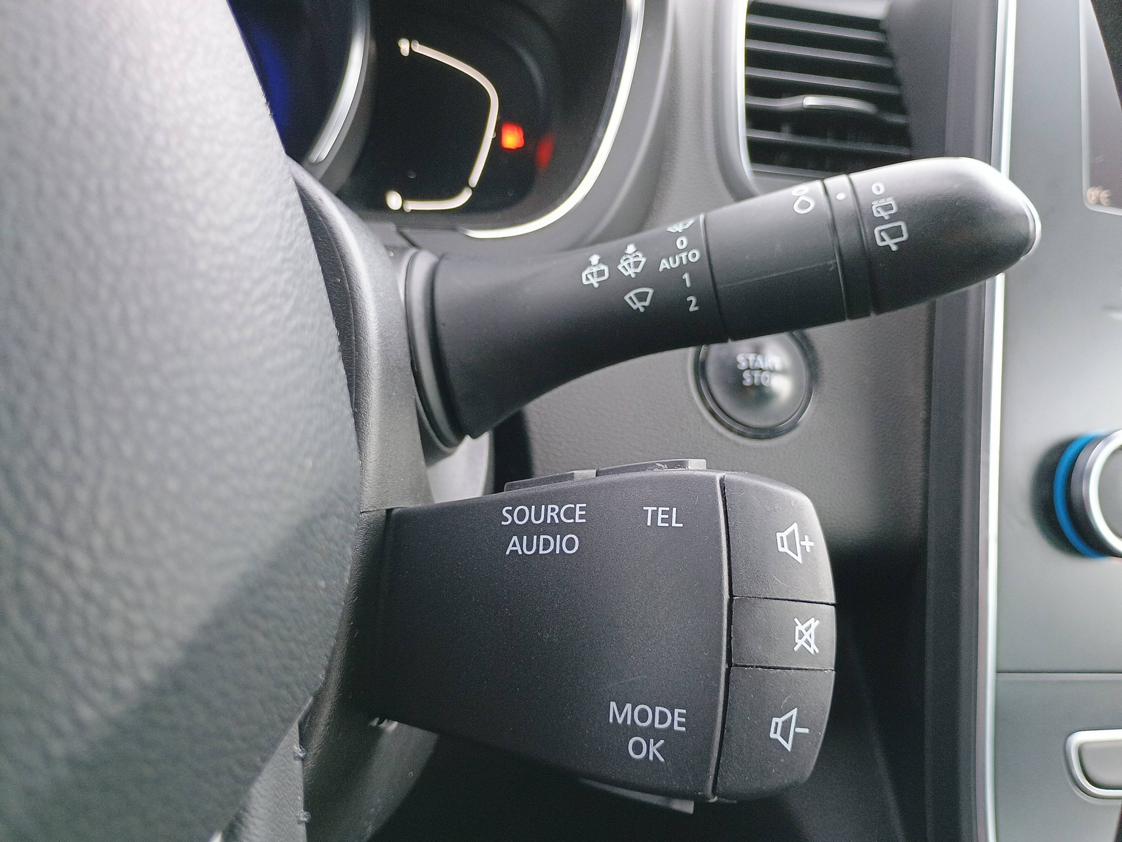 Vente en ligne Renault Scenic 4 Scenic Blue dCi 120 au prix de 14 790 €