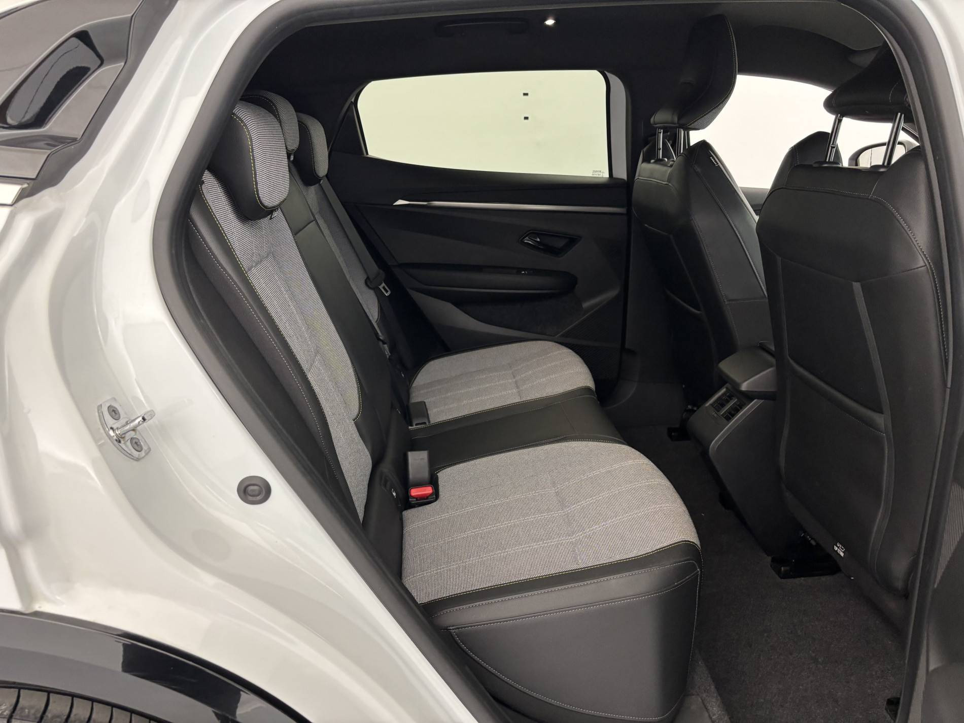 Vente en ligne Renault Megane E-Tech  EV60 220 ch super charge au prix de 23 490 €