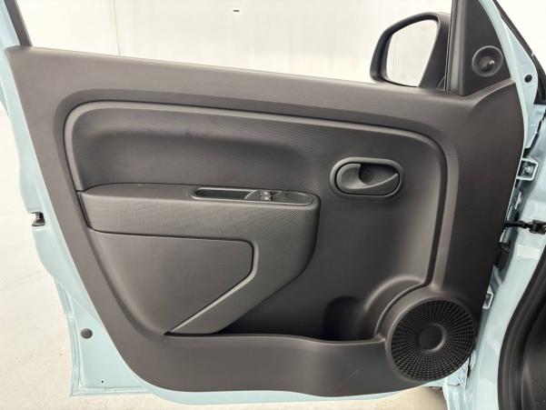 Vente en ligne Renault Twingo Electrique Twingo III E-Tech au prix de 12 990 €