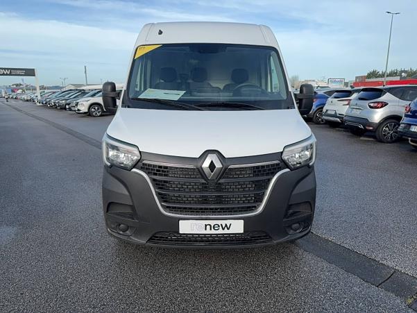 Vente en ligne Renault Master 3 Fourgon MASTER FGN TRAC F3300 L2H2 BLUE DCI 135 au prix de 27 990 €