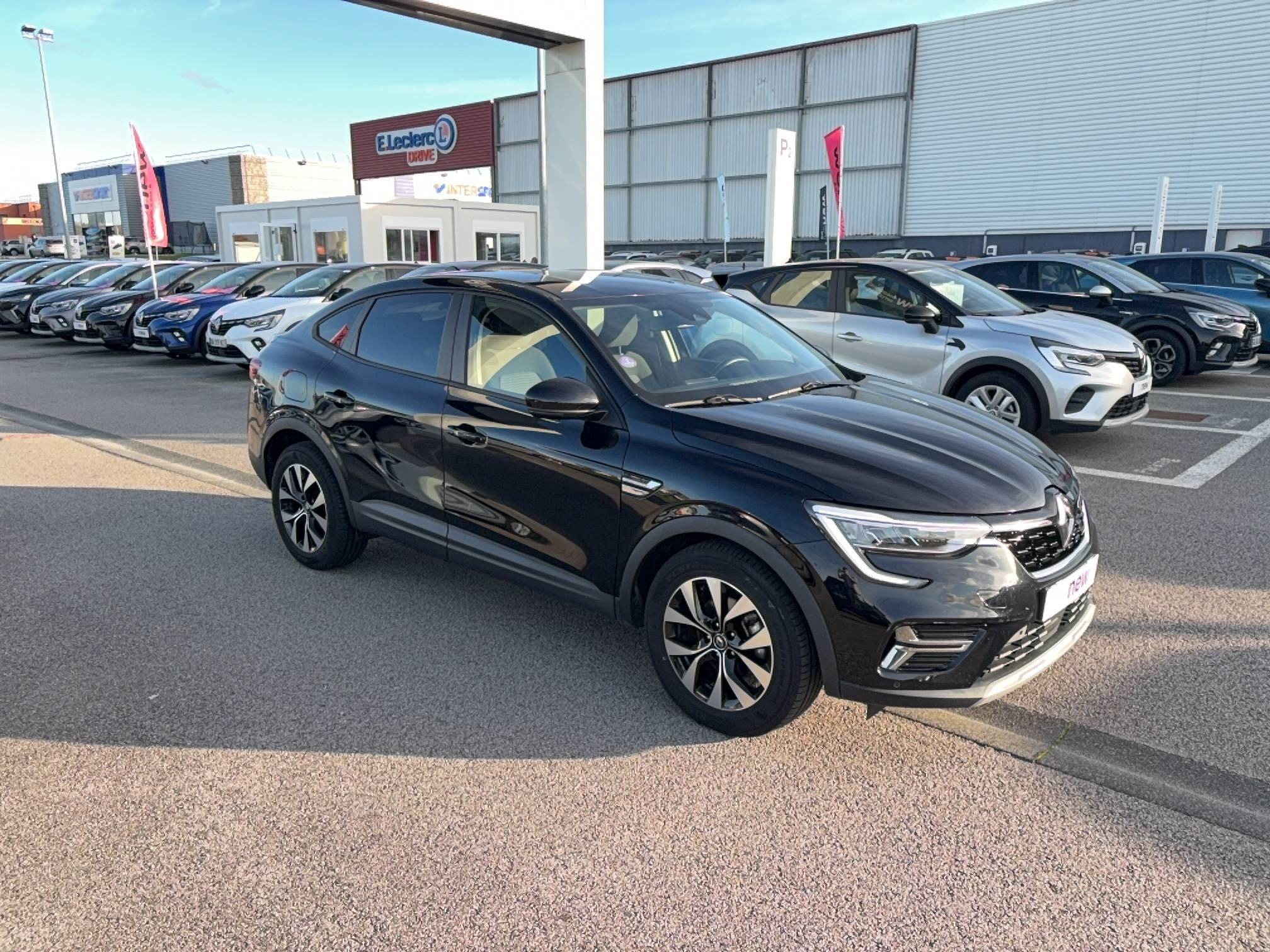 Vente en ligne Renault Arkana  E-Tech hybride 145 - 22 au prix de 21 190 €