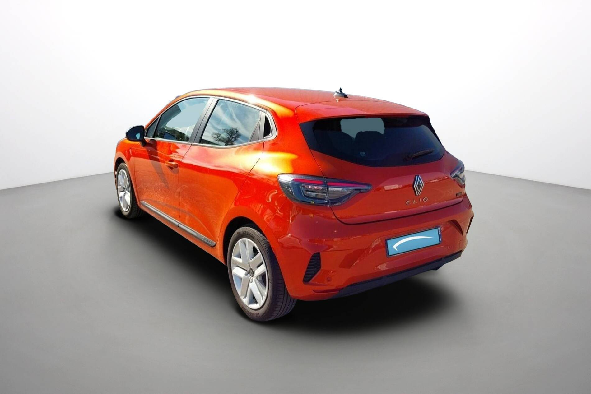 Vente en ligne Renault Clio 5 Clio E-Tech full hybrid 145 ch GSR2 au prix de 19 990 €