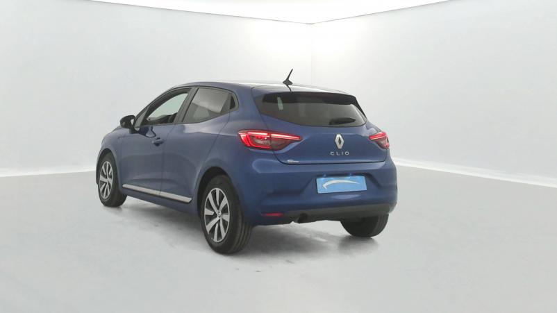 Vente en ligne Renault Clio 5 Clio Blue dCi 100 au prix de 16 490 €