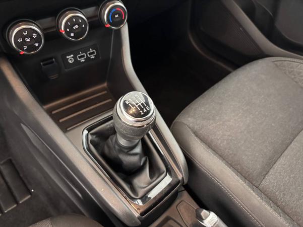 Vente en ligne Renault Clio 5 Clio Blue dCi 100 au prix de 16 490 €