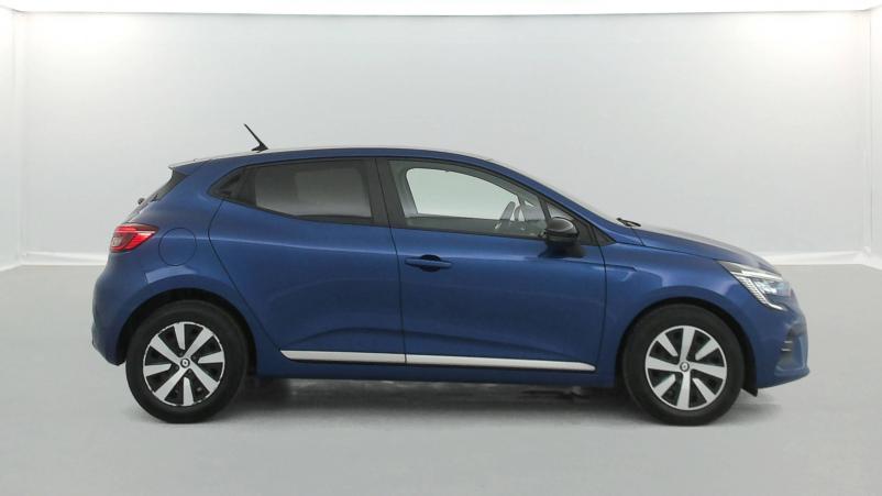 Vente en ligne Renault Clio 5 Clio Blue dCi 100 au prix de 16 490 €