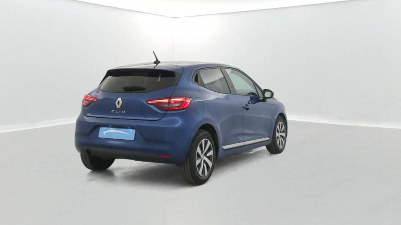 Vente en ligne Renault Clio 5 Clio Blue dCi 100 au prix de 16 490 €