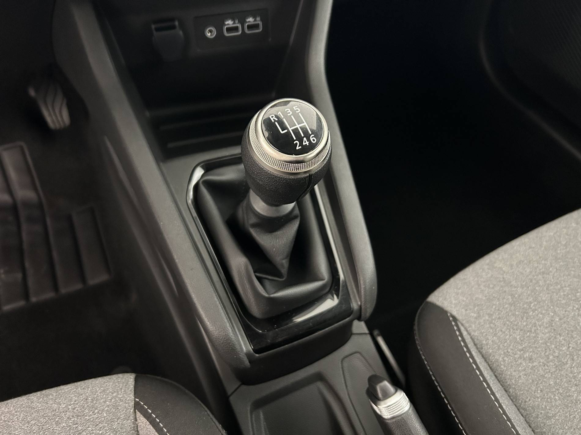 Vente en ligne Renault Clio 5 Clio TCe 90 ch GSR2 au prix de 15 290 €