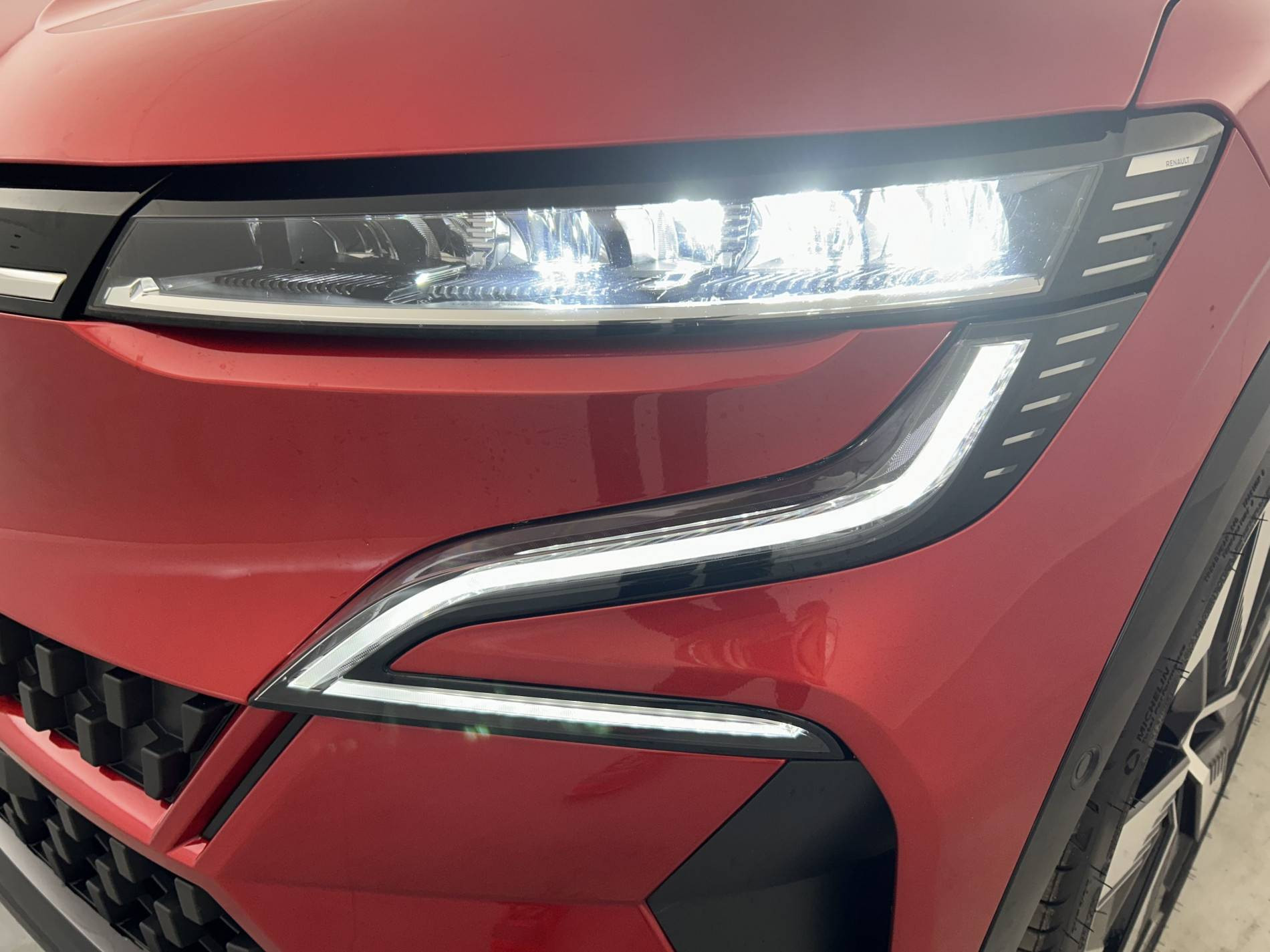 Vente en ligne Renault Megane E-Tech  EV60 220 ch super charge au prix de 22 290 €