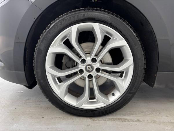 Vente en ligne Renault Scenic 4 Scenic Blue dCi 120 au prix de 16 990 €