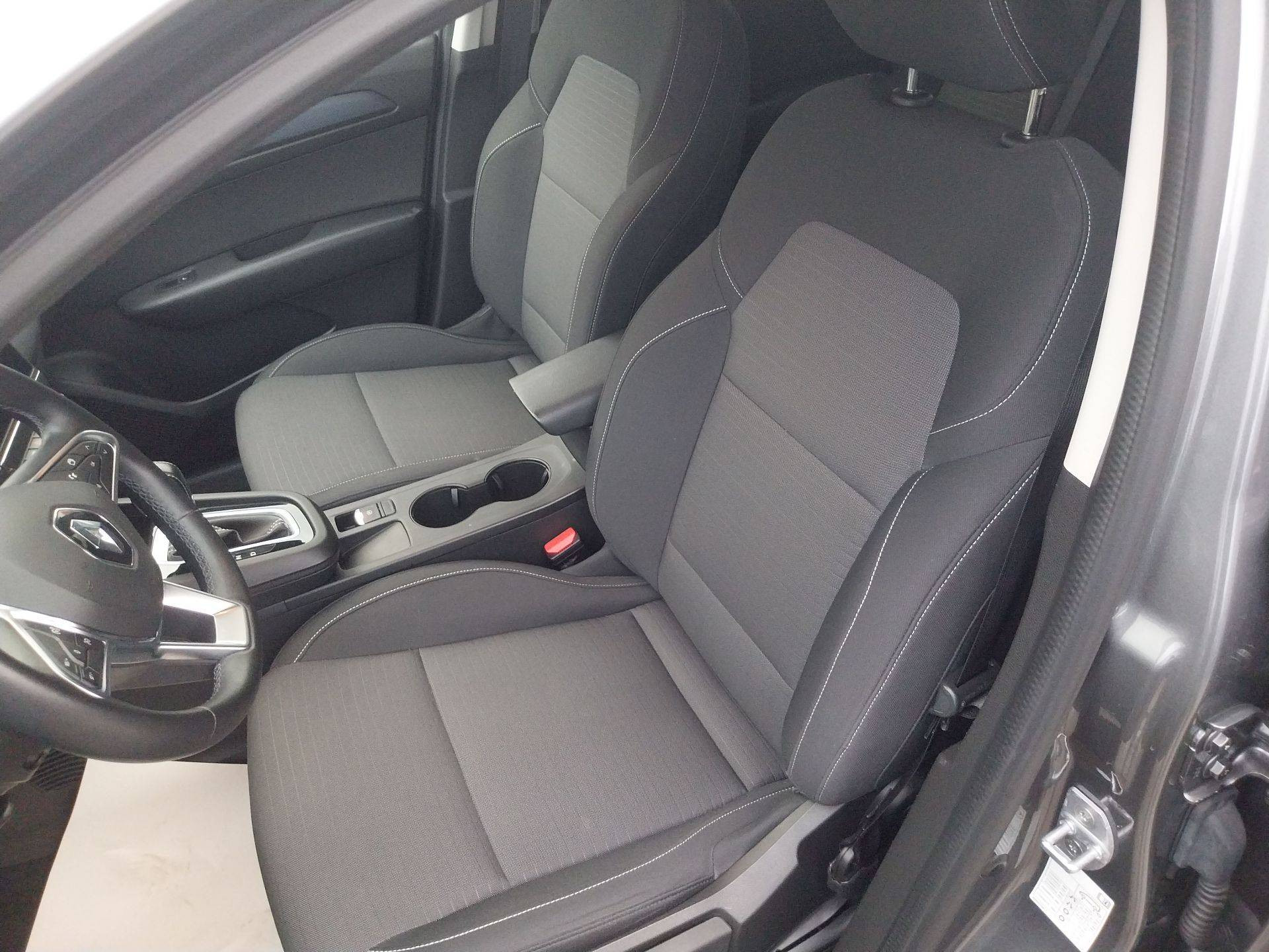 Vente en ligne Renault Arkana  mild hybrid 140 EDC FAP - 22 au prix de 19 790 €