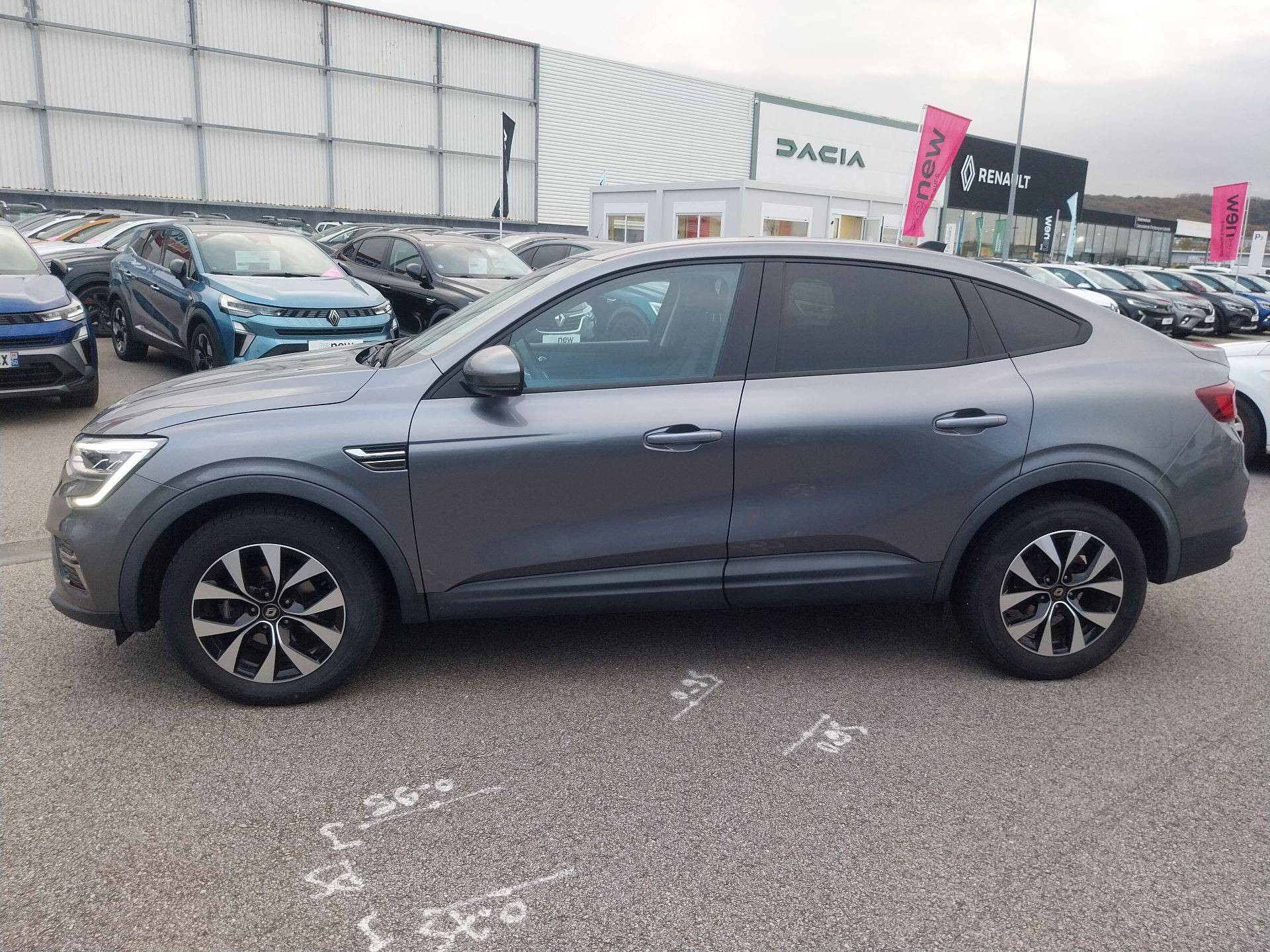 Vente en ligne Renault Arkana  mild hybrid 140 EDC FAP - 22 au prix de 19 790 €