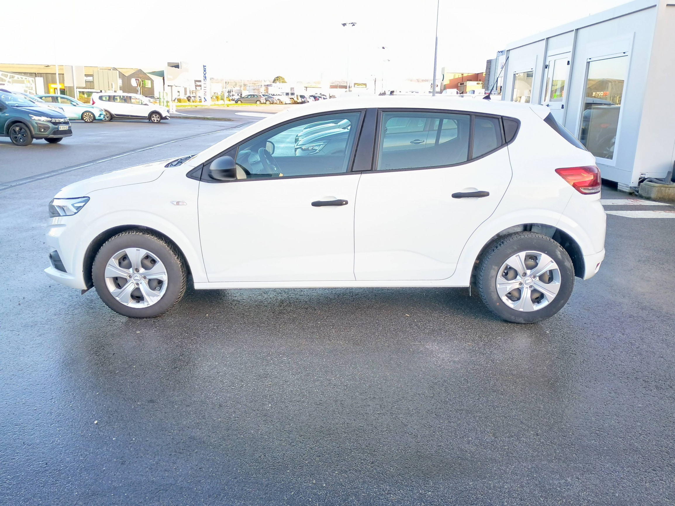 Vente en ligne Dacia Sandero  ECO-G 100 - 22 au prix de 11 490 €