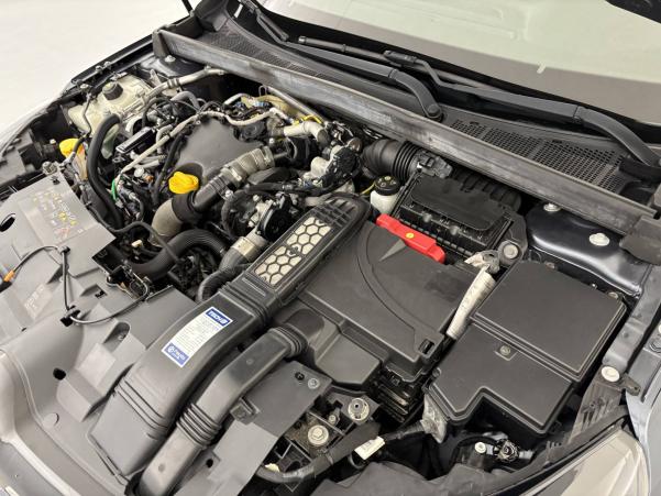 Vente en ligne Renault Megane 4 Mégane IV Berline Blue dCi 115 au prix de 14 390 €