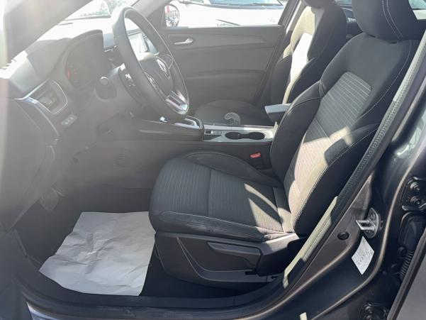 Vente en ligne Renault Arkana  mild hybrid 140 EDC FAP - 22 au prix de 21 990 €