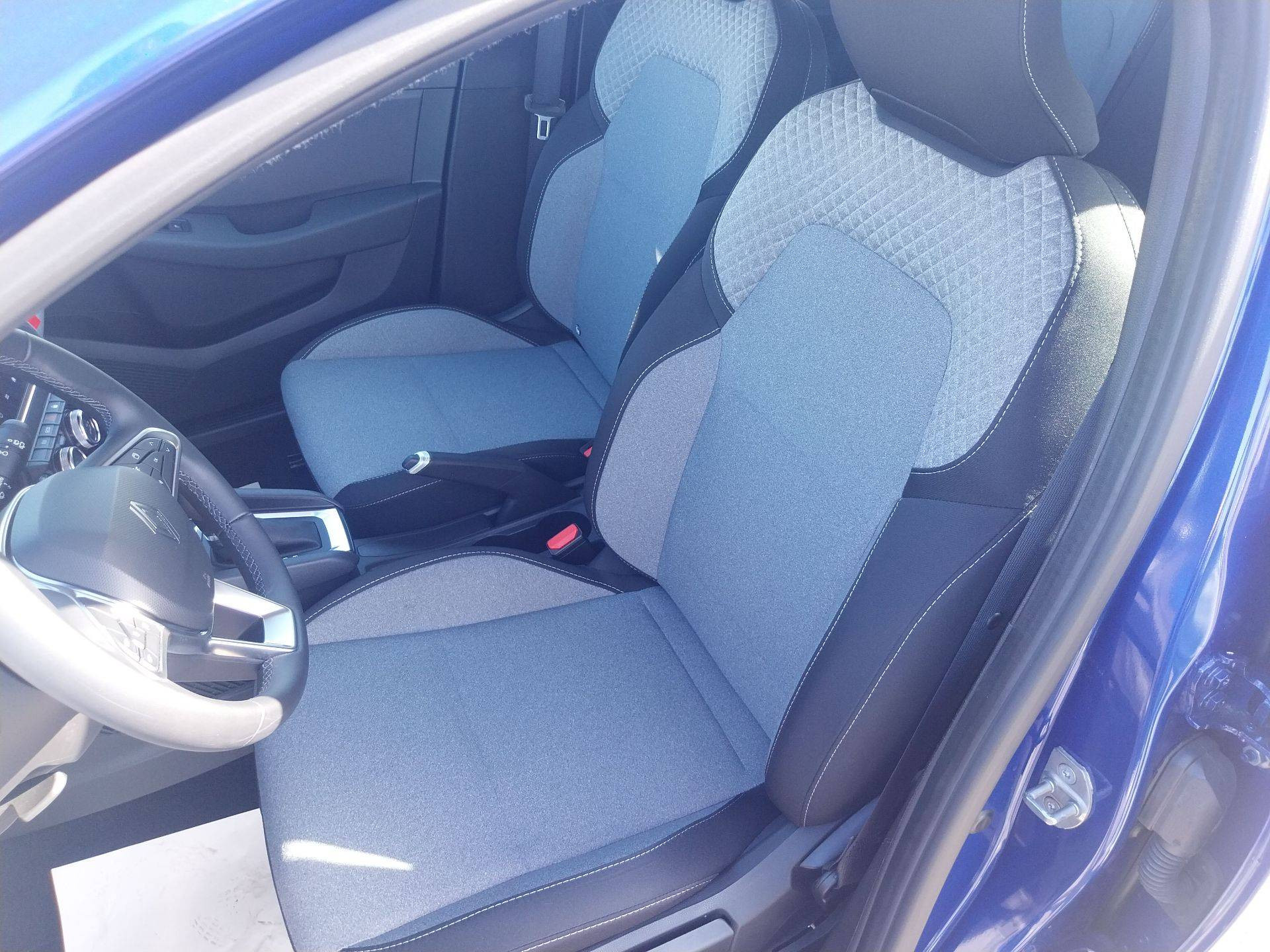 Vente en ligne Renault Clio 5 Clio E-Tech full hybrid 145 ch GSR2 au prix de 19 790 €