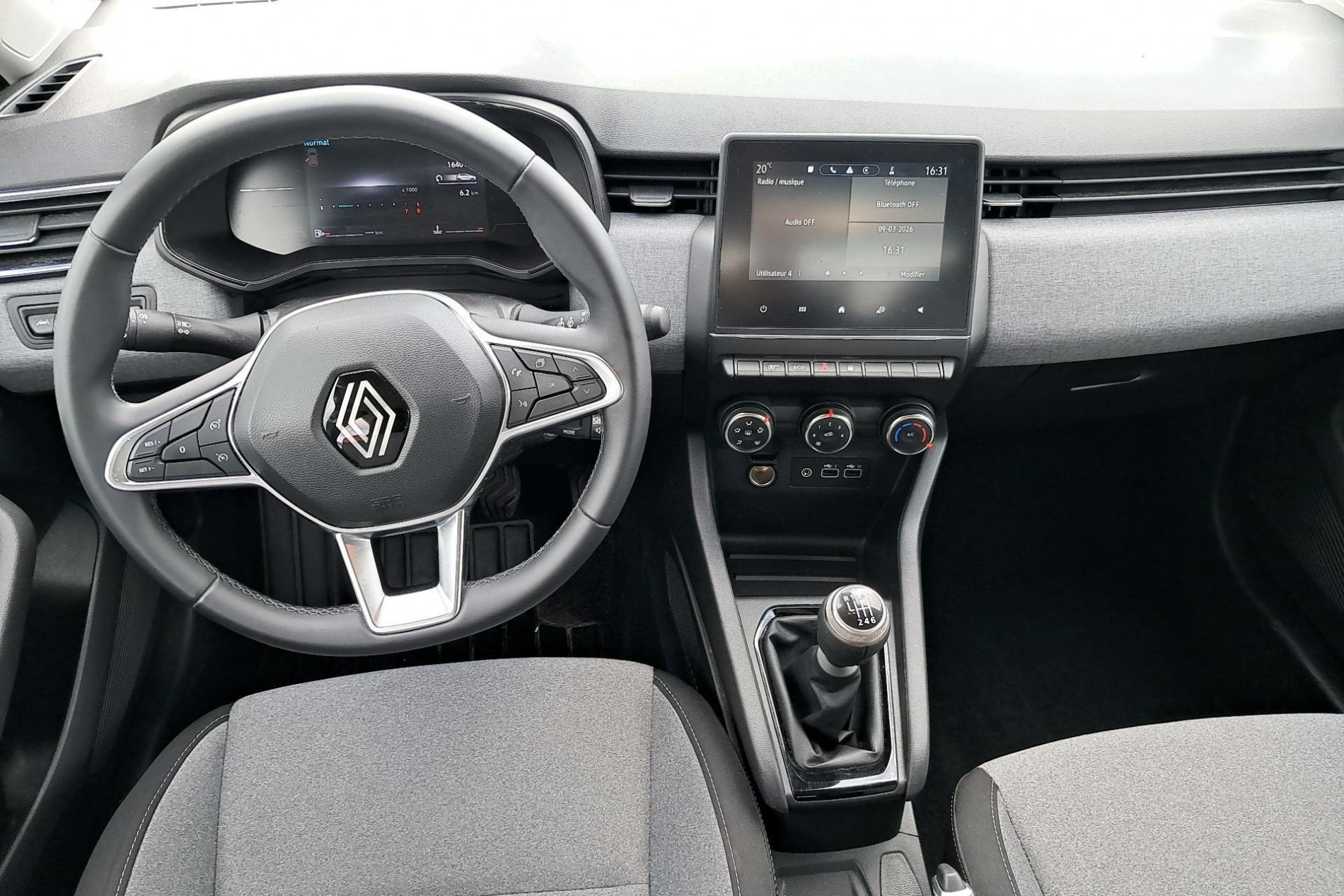 Vente en ligne Renault Clio 5 Clio TCe 90 ch GSR2 au prix de 15 790 €