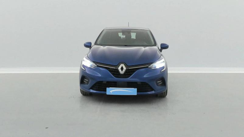 Vente en ligne Renault Clio 5 Clio E-Tech 140 - 21N au prix de 15 490 €