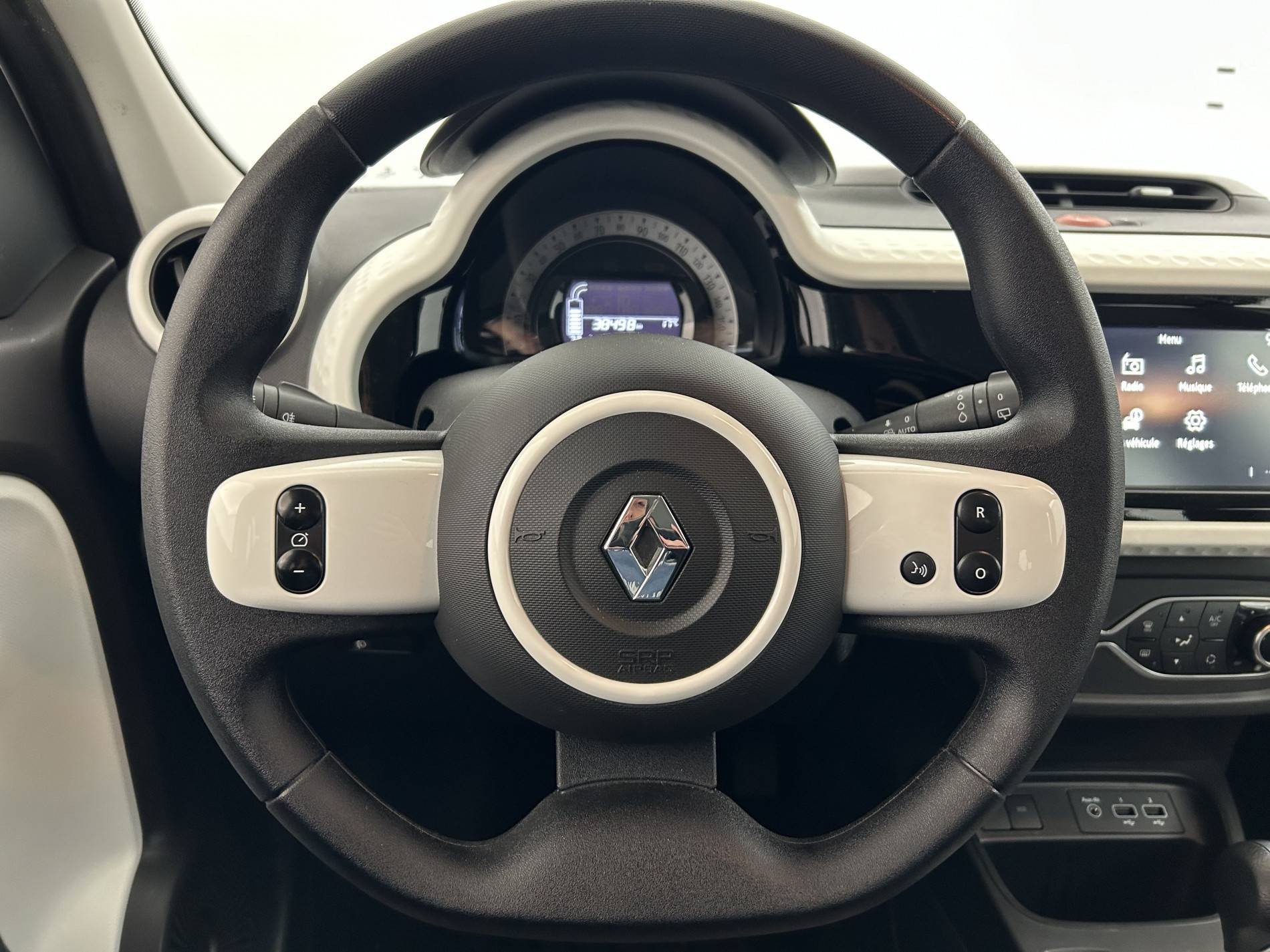 Vente en ligne Renault Twingo Electrique Twingo III E-Tech au prix de 10 990 €