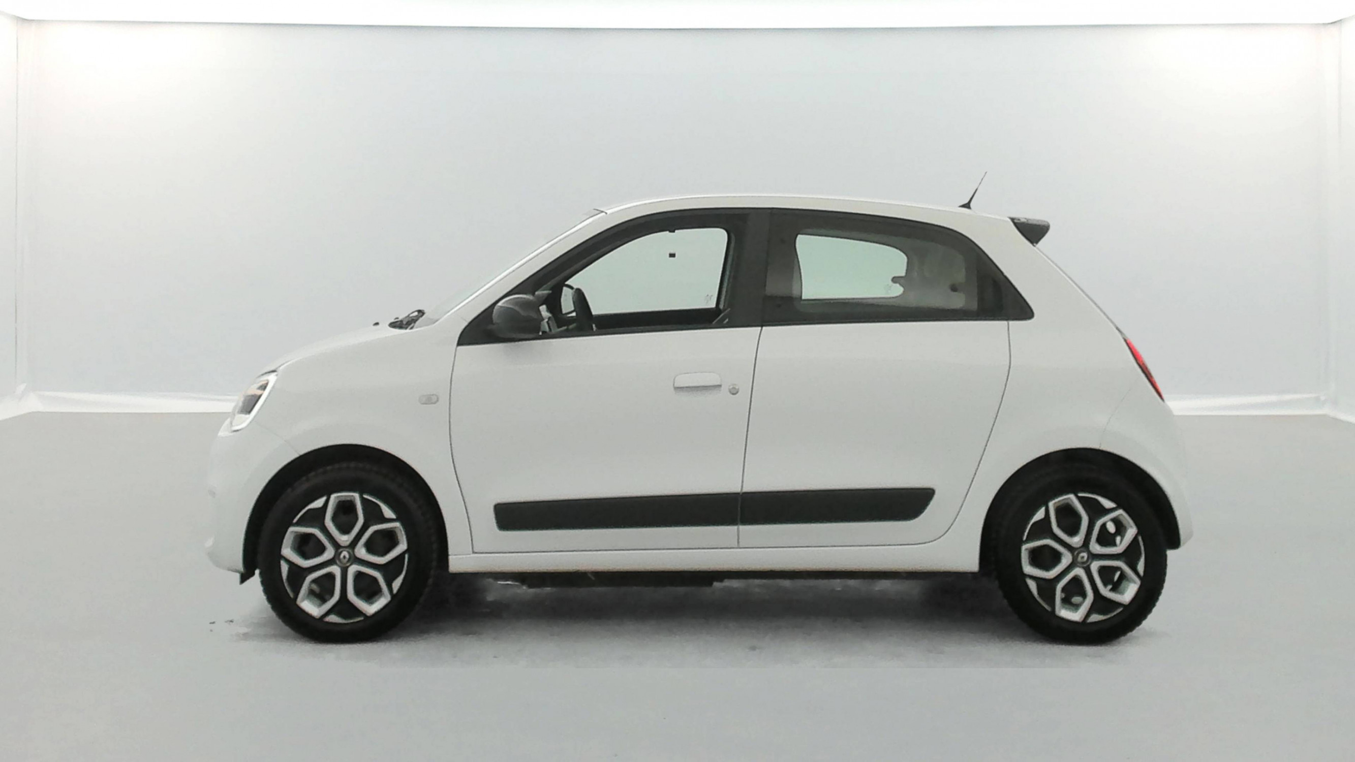 Vente en ligne Renault Twingo Electrique Twingo III E-Tech au prix de 10 990 €