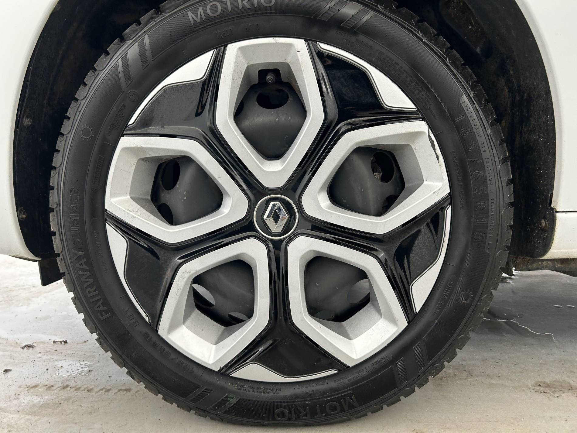 Vente en ligne Renault Twingo Electrique Twingo III E-Tech au prix de 10 990 €