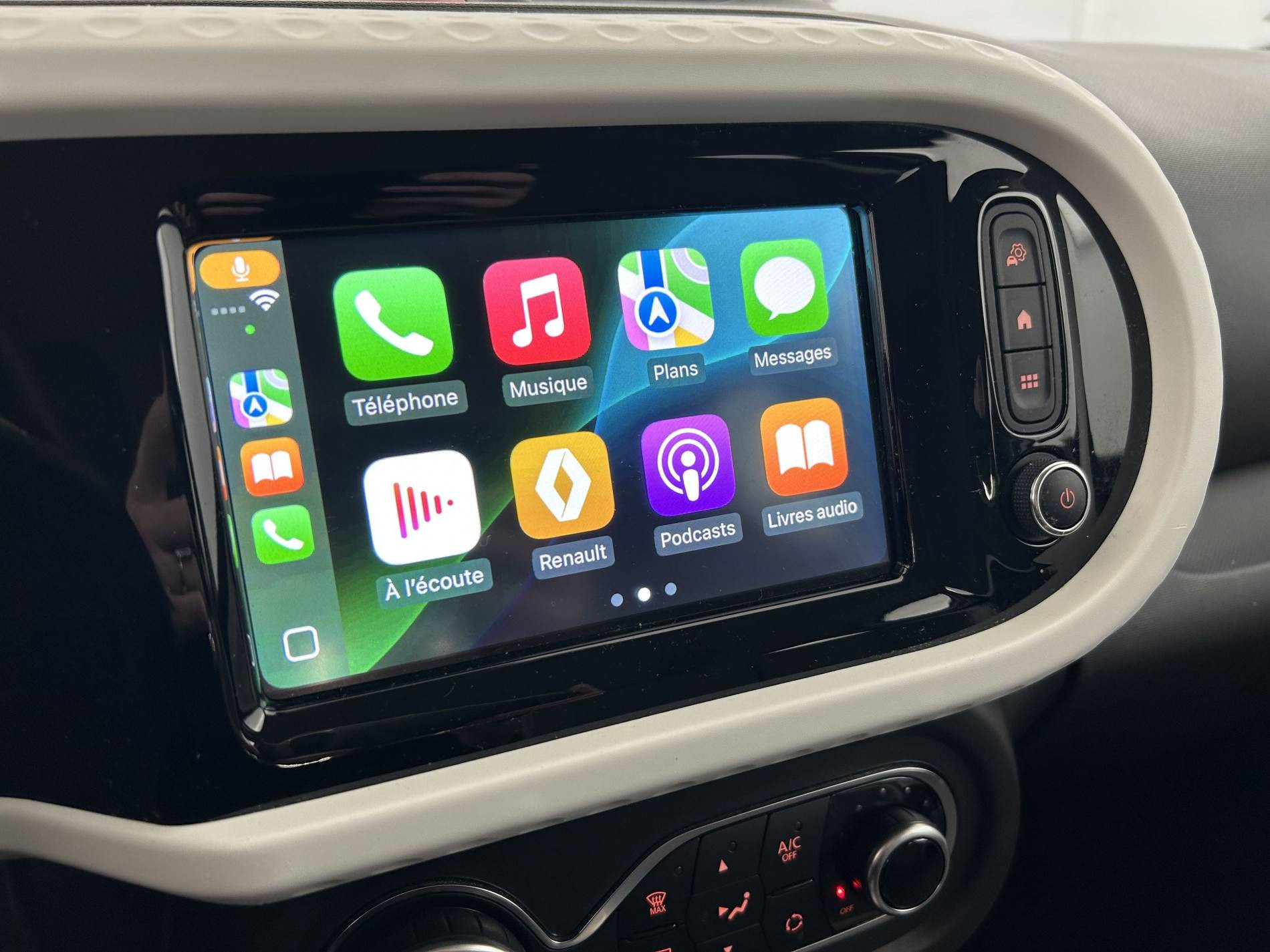 Vente en ligne Renault Twingo Electrique Twingo III E-Tech au prix de 10 990 €