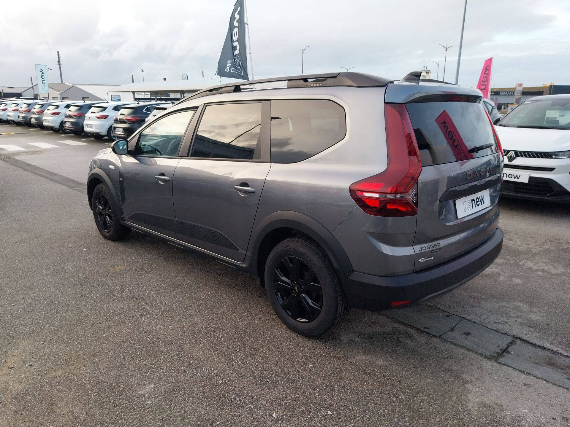 Vente en ligne Dacia Jogger  Hybrid 140 5 places GSR2 au prix de 24 990 €
