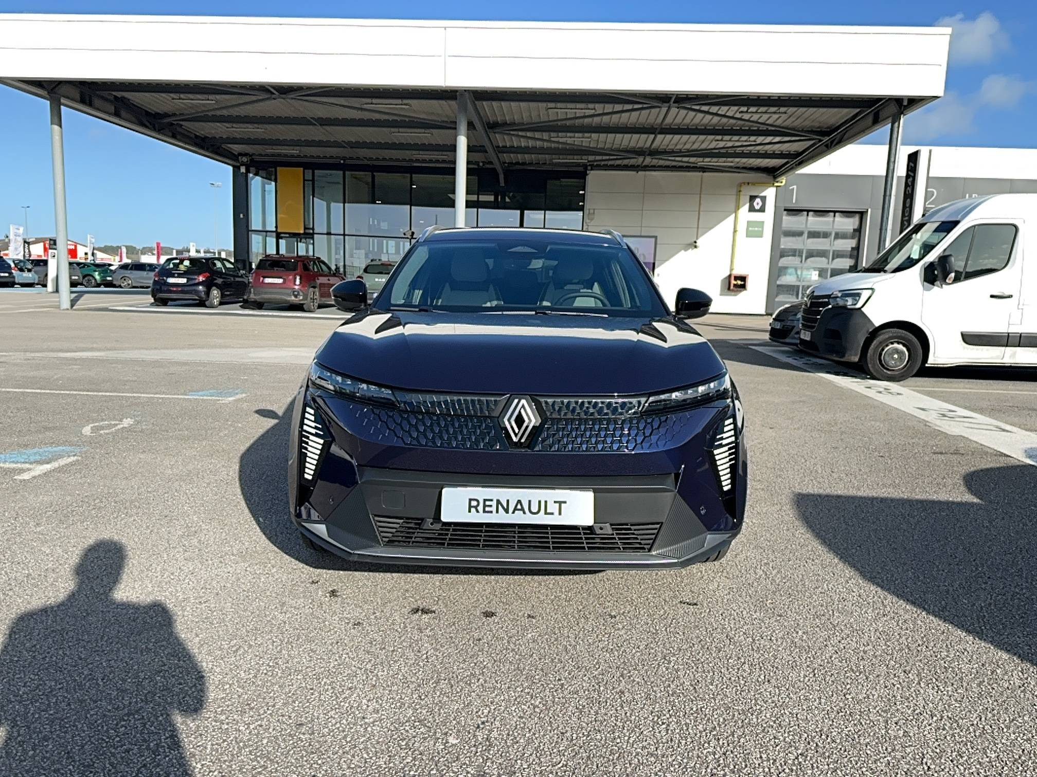 Vente en ligne Renault Scenic E-Tech  220 ch grande autonomie au prix de 44 900 €