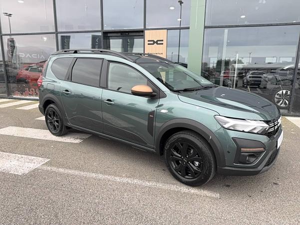 Vente en ligne Dacia Jogger  Hybrid 140 5 places GSR2 au prix de 25 900 €