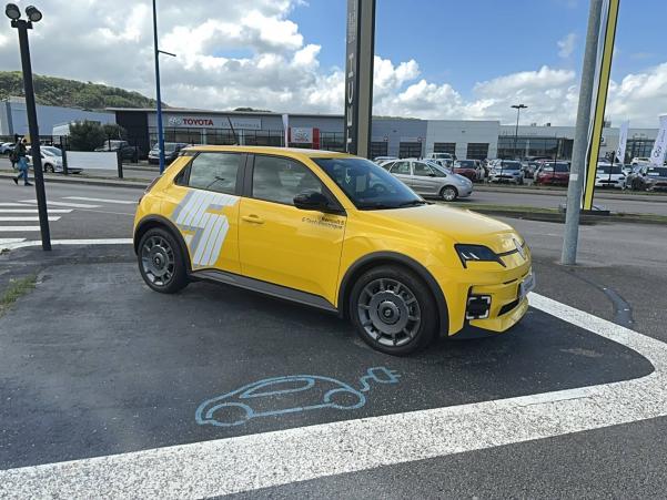 Vente en ligne Renault R5 E-Tech  120 ch autonomie urbaine au prix de 26 500 €