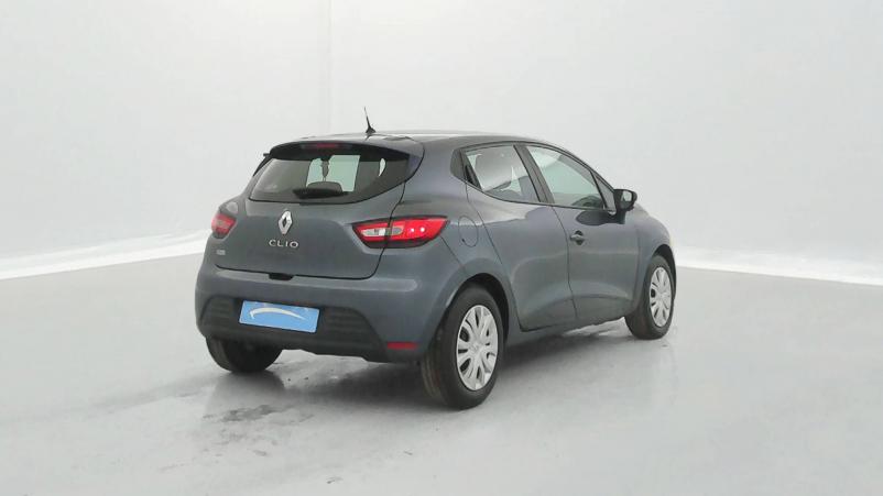 Vente en ligne Renault Clio 4 Clio dCi 75 E6C au prix de 11 990 €