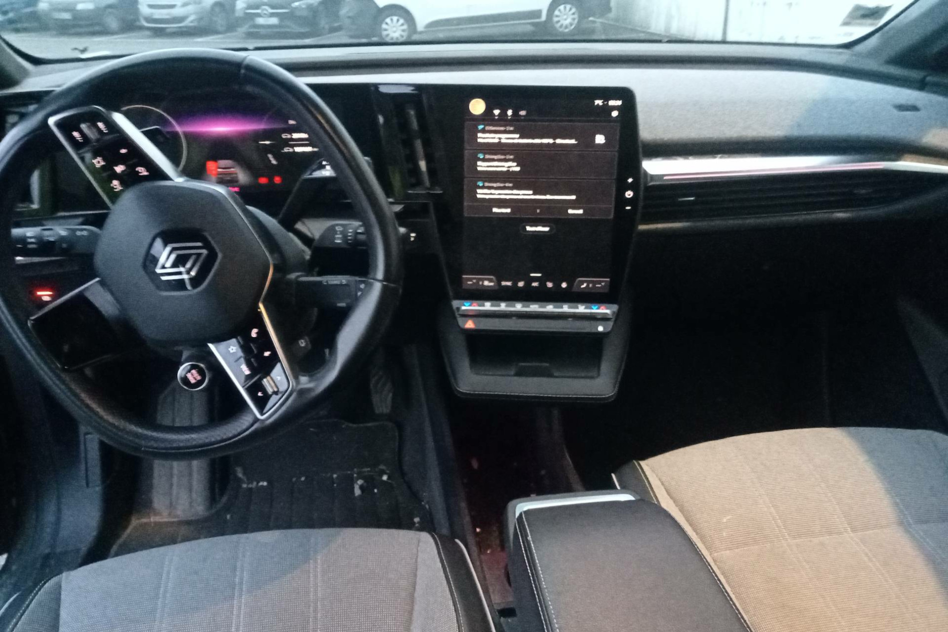 Vente en ligne Renault Megane E-Tech  EV60 220 ch super charge au prix de 15 990 €