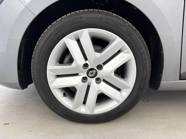 Vente en ligne Renault Clio 5 Clio Blue dCi 100 ch GSR2 au prix de 16 590 €
