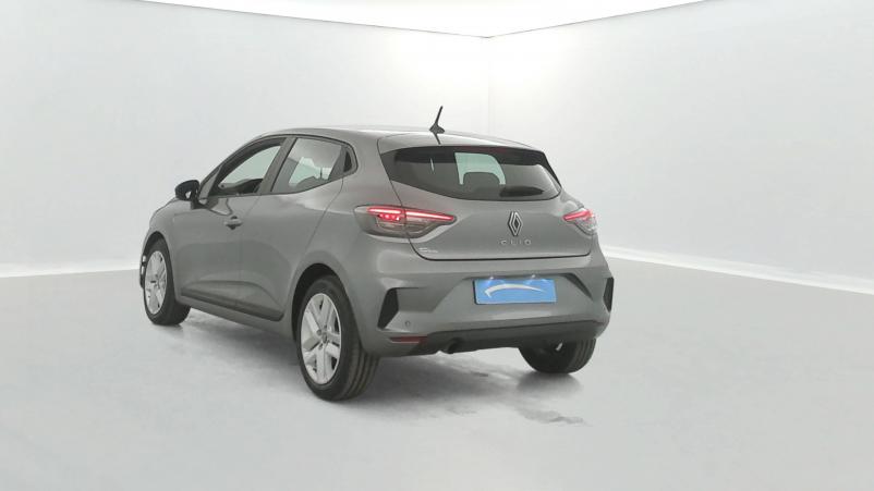 Vente en ligne Renault Clio 5 Clio Blue dCi 100 ch GSR2 au prix de 16 590 €