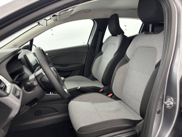 Vente en ligne Renault Clio 5 Clio Blue dCi 100 ch GSR2 au prix de 16 590 €