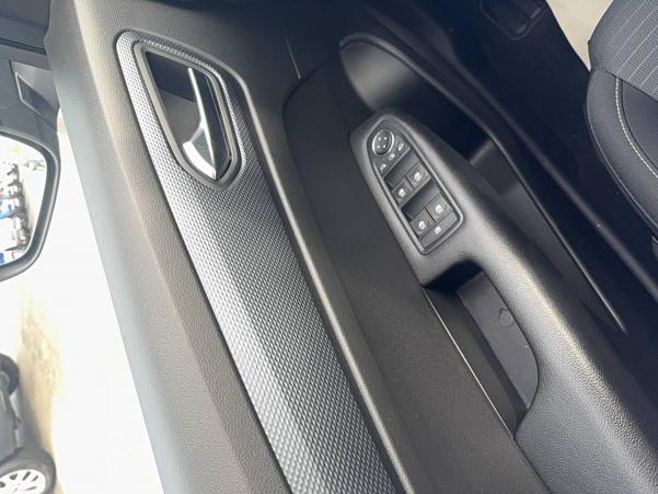 Vente en ligne Renault Arkana  TCe 140 EDC - 22 au prix de 22 990 €
