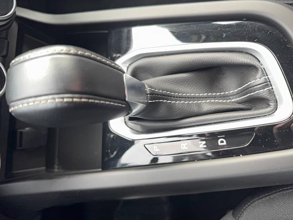Vente en ligne Renault Arkana  TCe 140 EDC - 22 au prix de 22 990 €